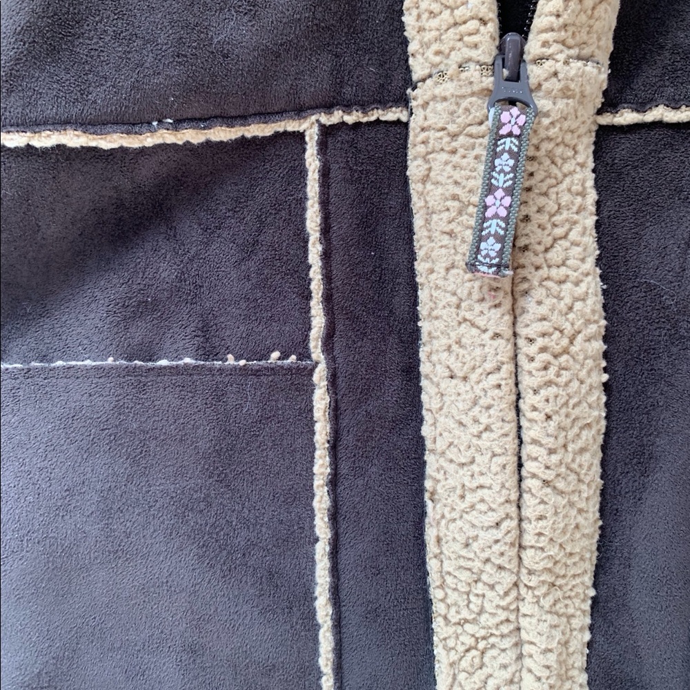 Infant Faux Sherpa Old Navy Jacket - Picture 4 of 6